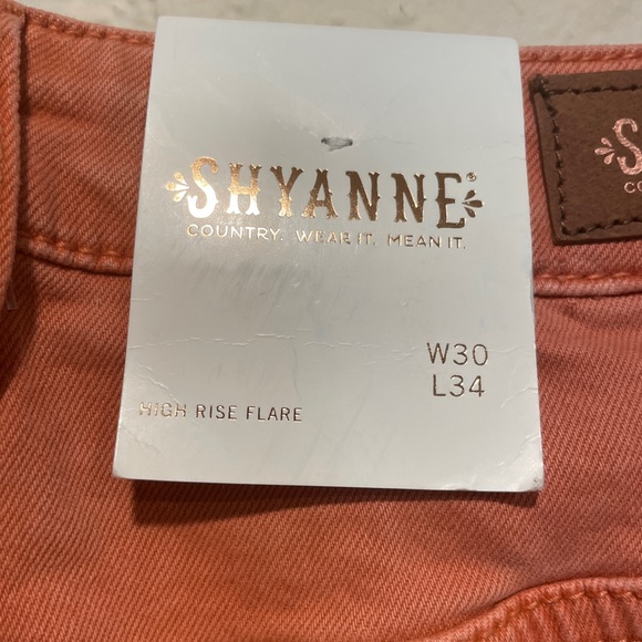 SHYANNE Boot Barn High Rise Flared Pink Jeans NWT - Picture 10 of 13